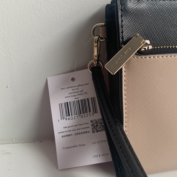 NEW kate spade New York Clutch/Wristlet - Picture 3 of 3